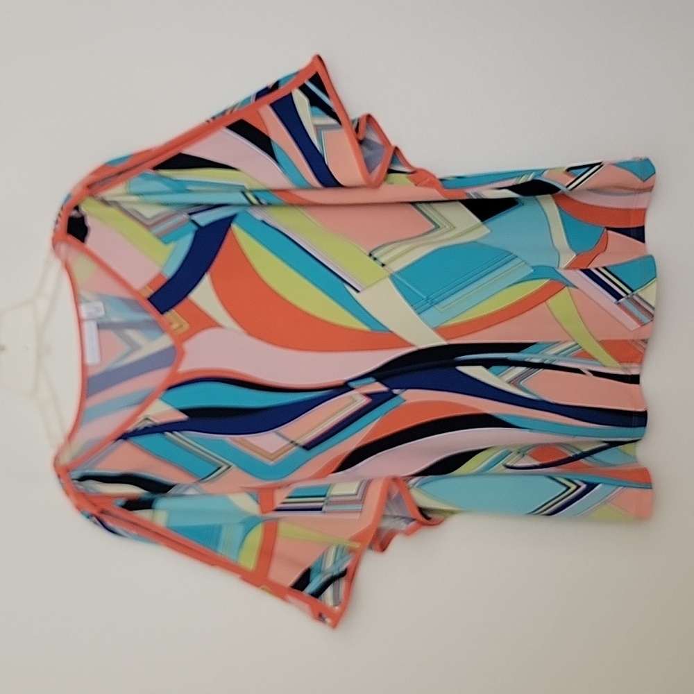 Susan Graver Artsy Graphic Short Sleeve Top L